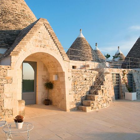 Nina Trulli Resort 塞尔瓦·迪·法萨诺 外观 照片