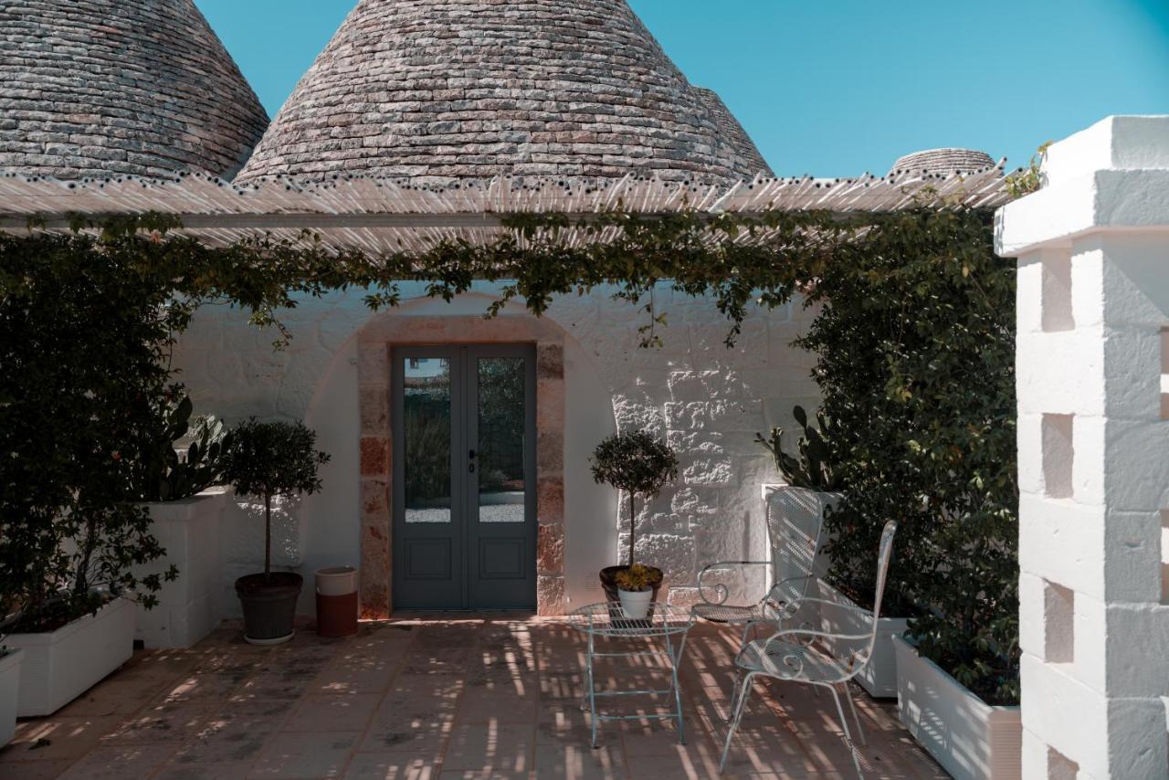 Nina Trulli Resort 塞尔瓦·迪·法萨诺 外观 照片