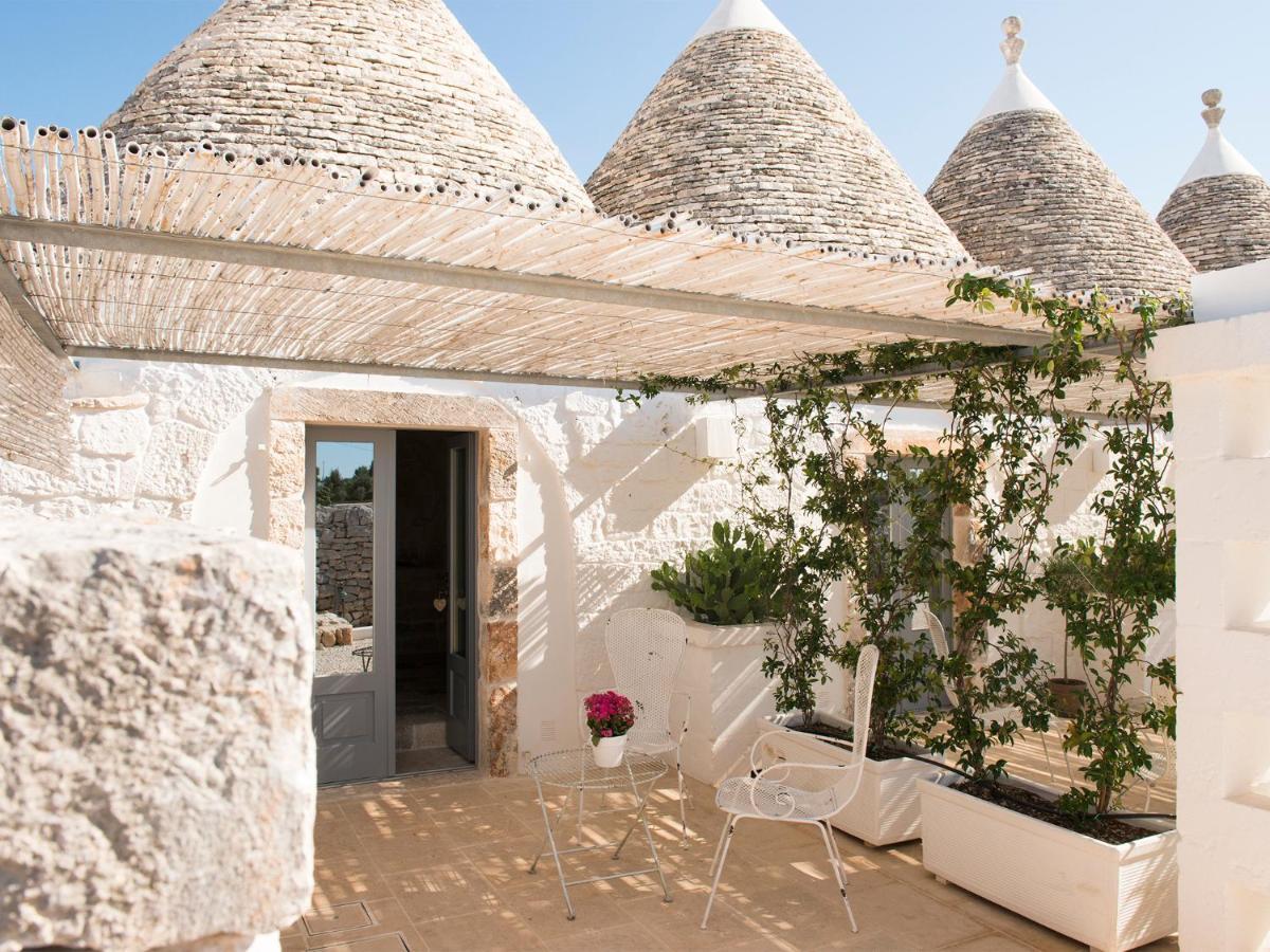 Nina Trulli Resort 塞尔瓦·迪·法萨诺 外观 照片