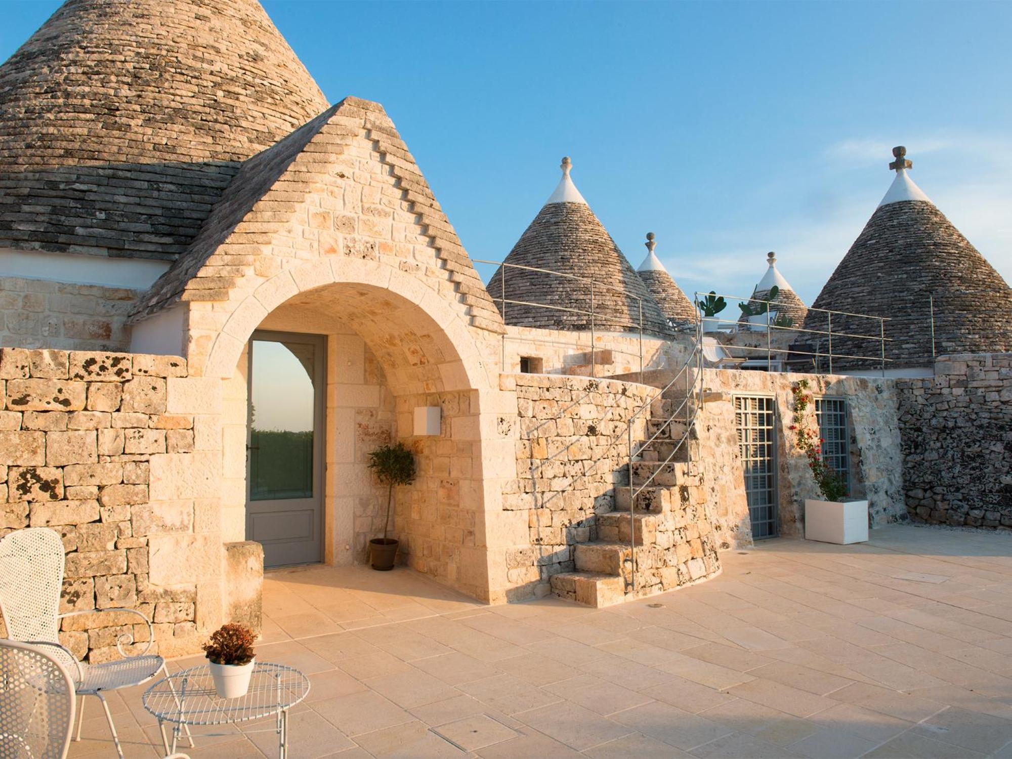 Nina Trulli Resort 塞尔瓦·迪·法萨诺 外观 照片
